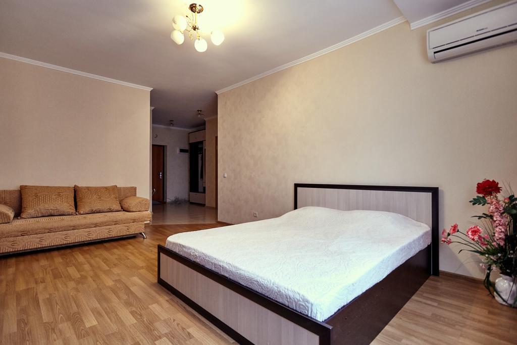 Aparthotel On Filatova Standart Краснодар Екстериор снимка